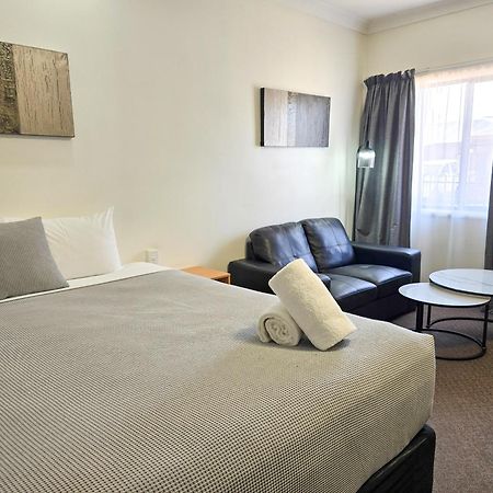 Ascot Lodge Motor Inn Kingaroy Exterior foto