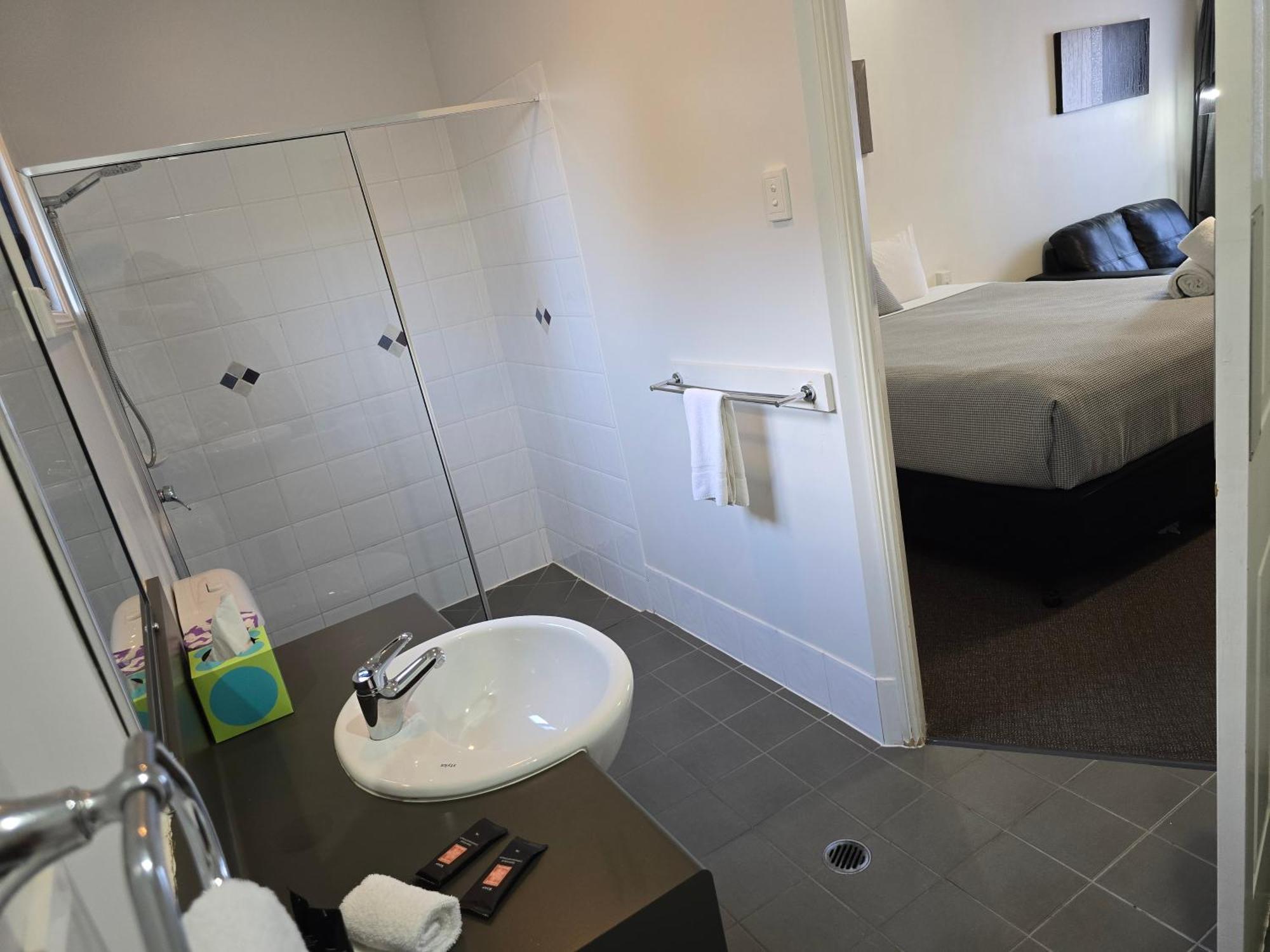 Ascot Lodge Motor Inn Kingaroy Exterior foto