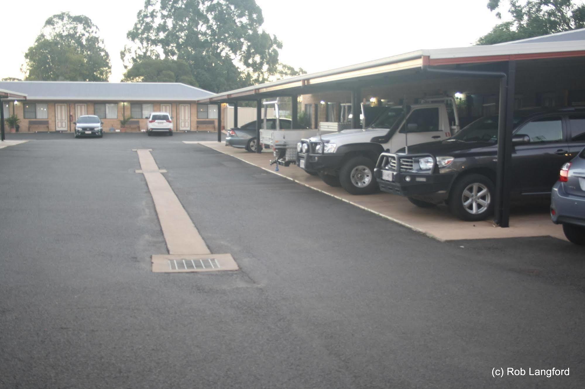 Ascot Lodge Motor Inn Kingaroy Exterior foto